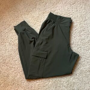 EUC women’s all in motion stretch jogger